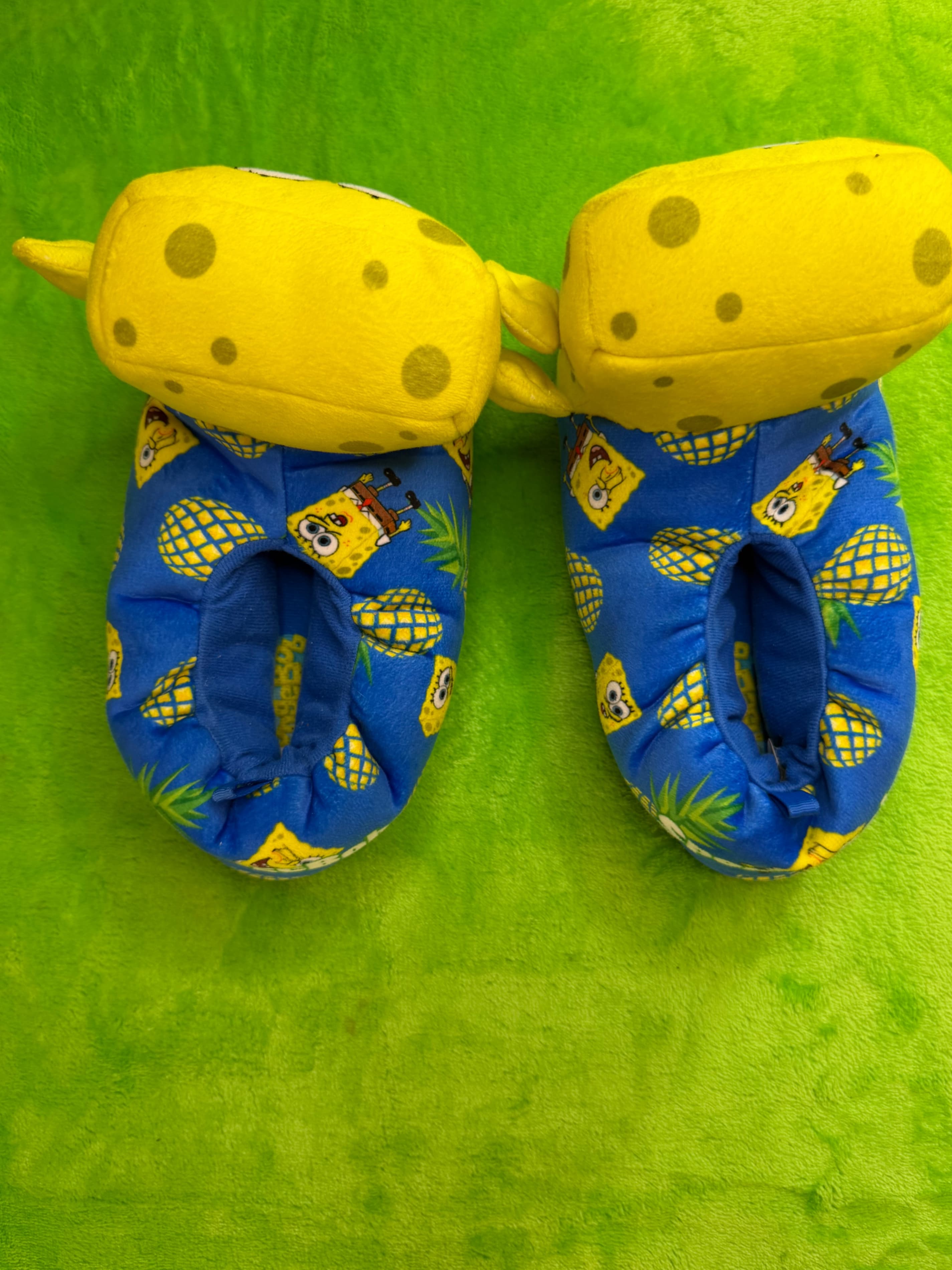SpongeBob SquarePants 3D Plush Slippers Kids Sz 2-3 Blue Pineapple - Thumbnail 5