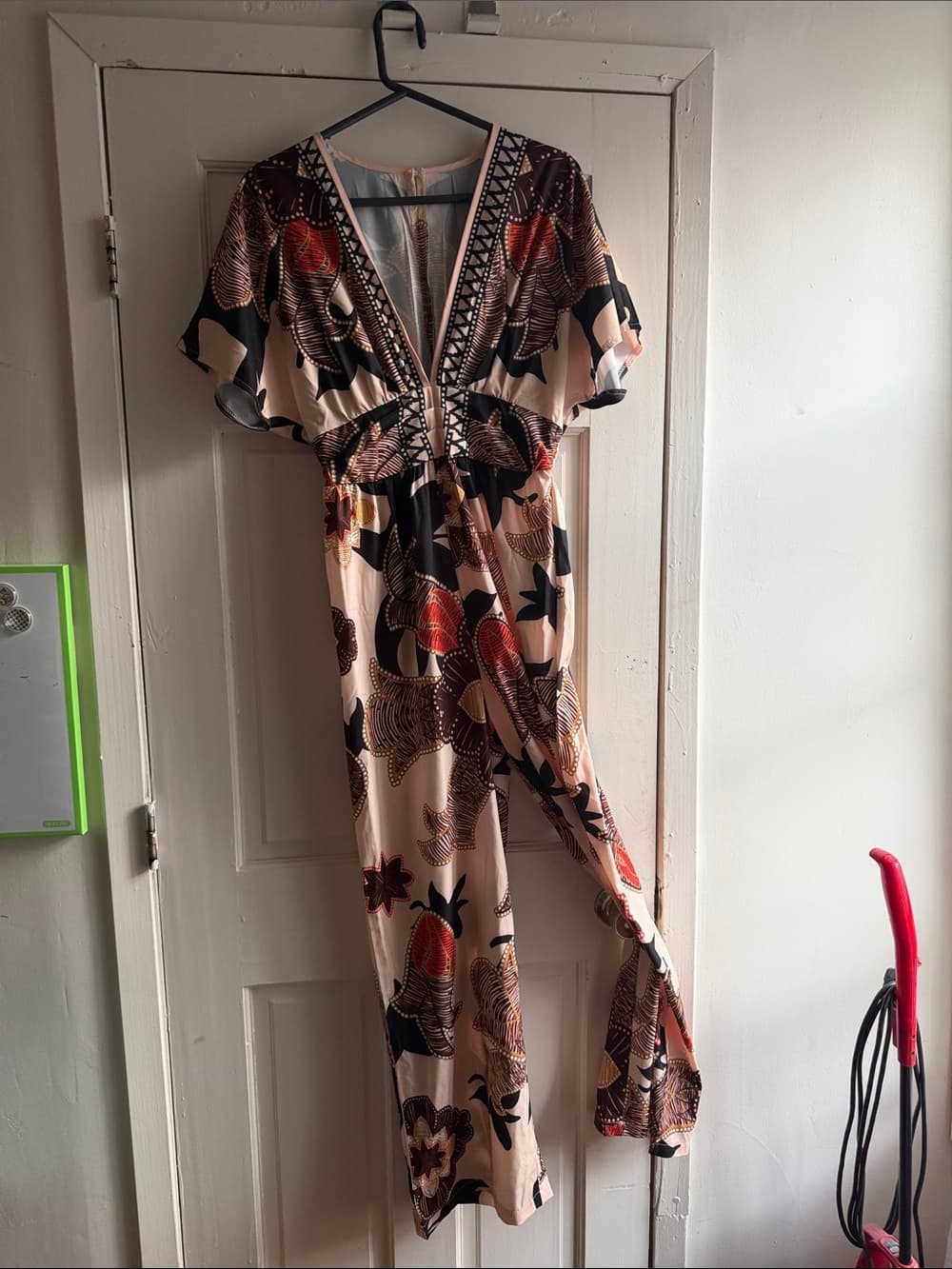 SHEIN Peach Floral V-Neck Wide-Leg Jumpsuit - Thumbnail 3