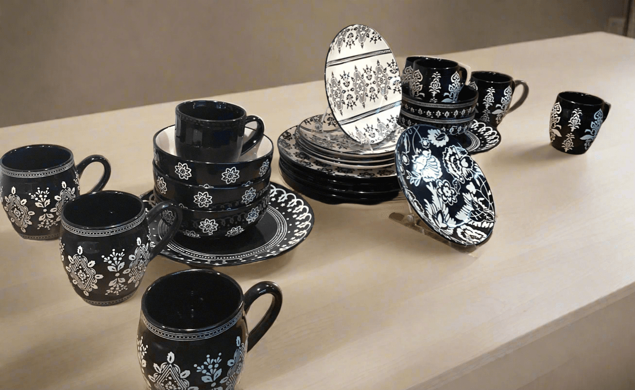 Savannah Dinnerware Set - Thumbnail 2