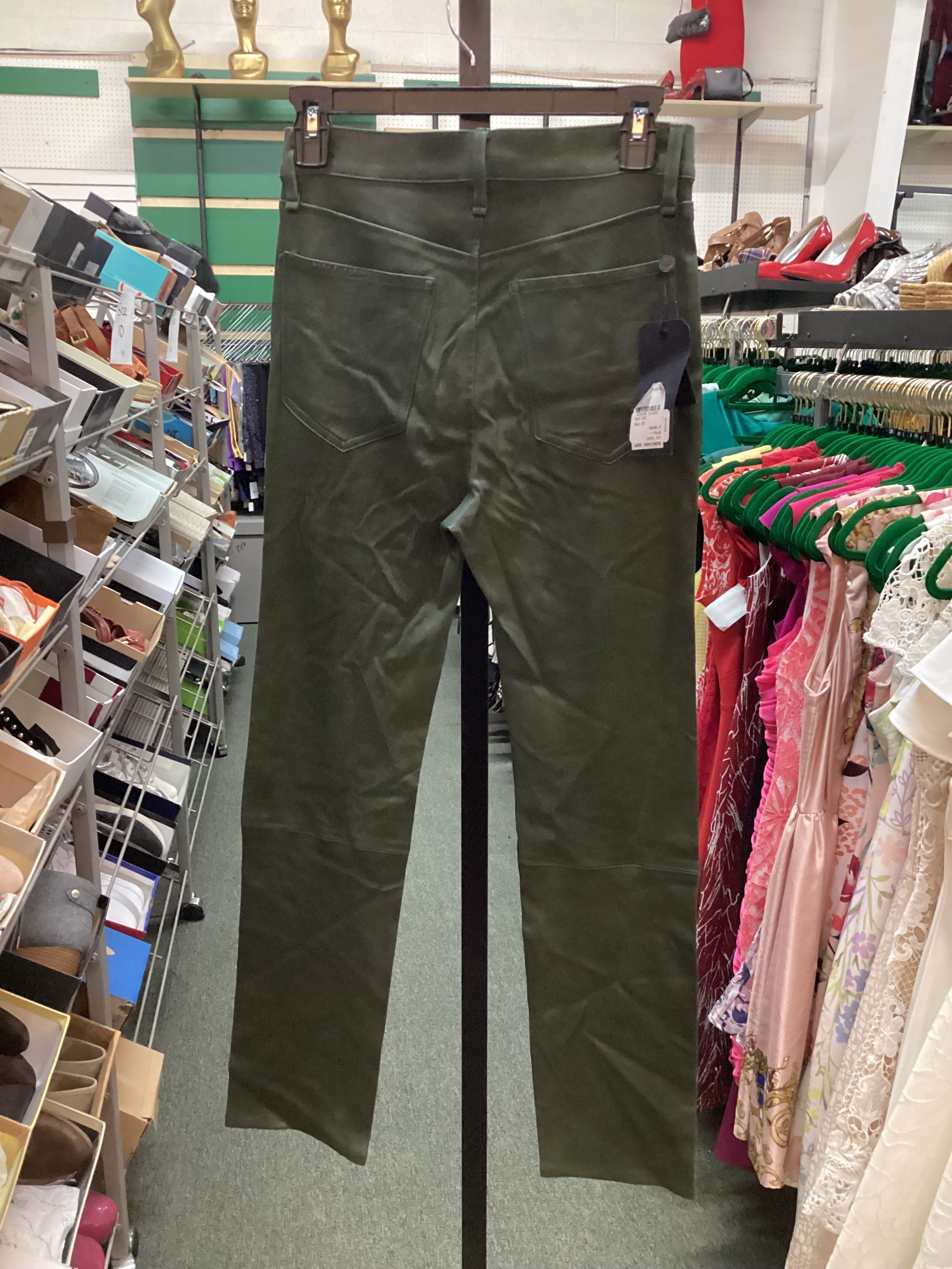 Nordstrom Rack Green Pants - Thumbnail 2