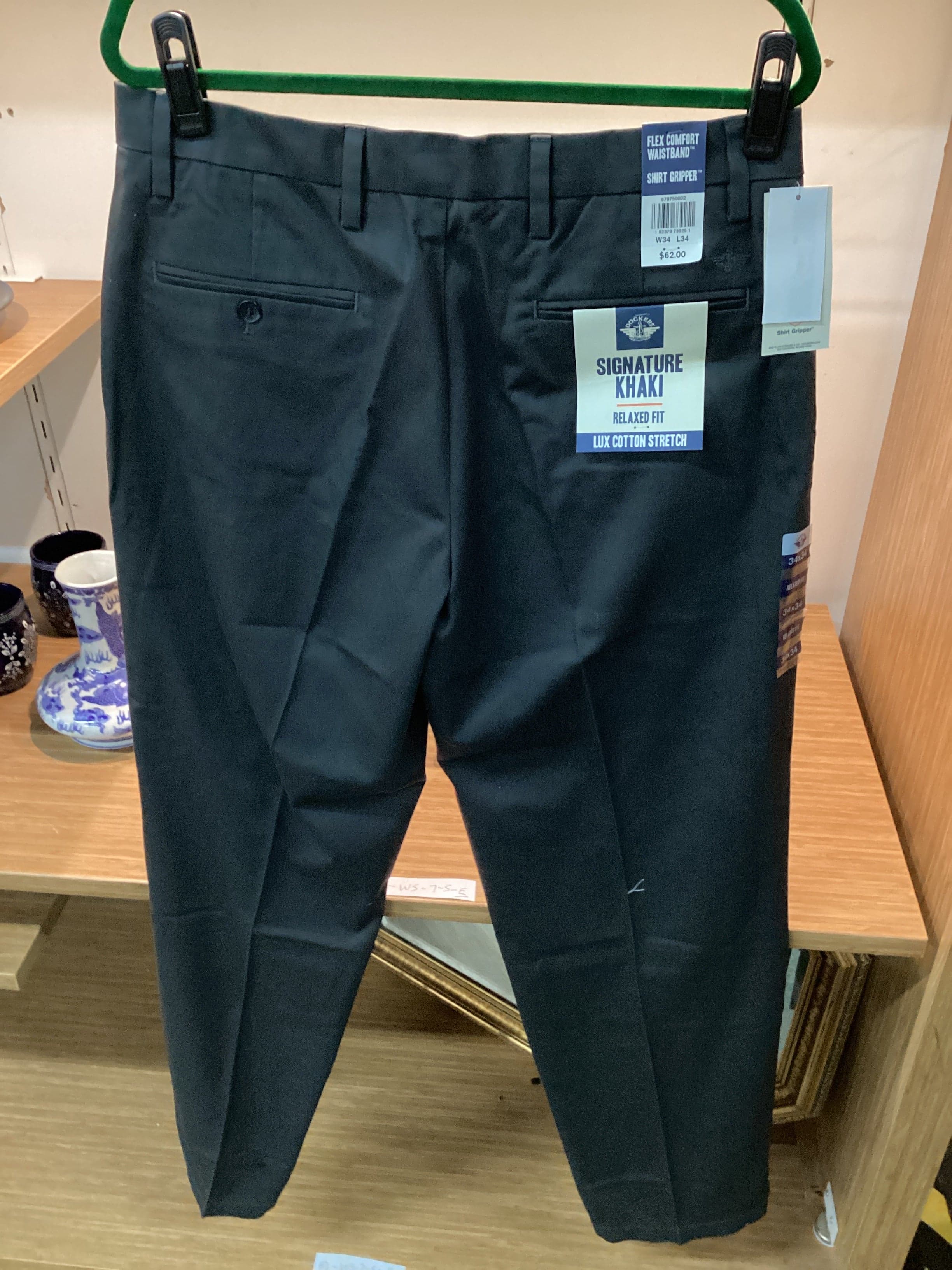 NWT men’s jeans baggy black Dockers 34x34 - Thumbnail 2