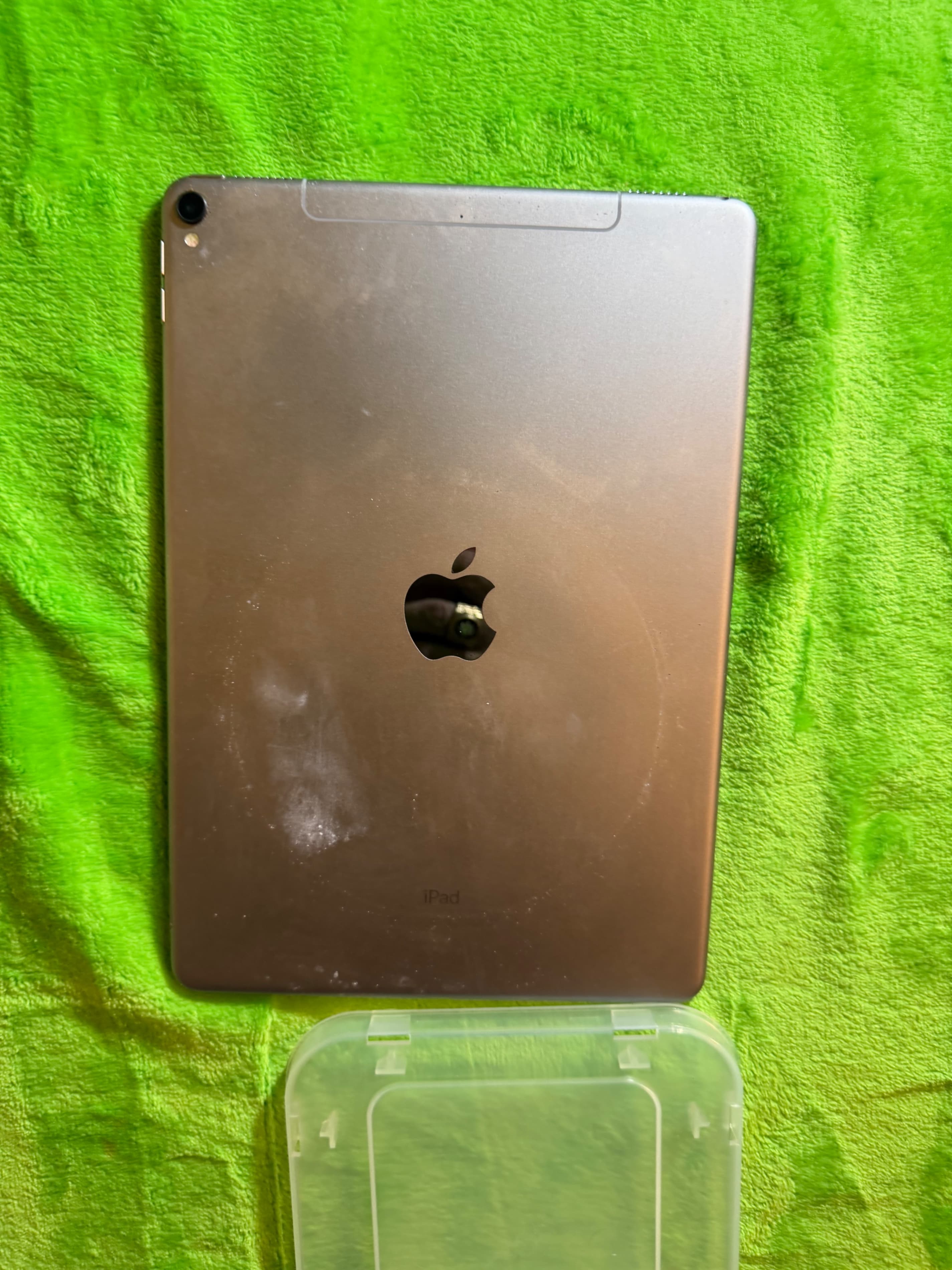 Apple iPad Pro 10.5" 64GB WiFi+Cellular Space Gray MQEY2LL/A iPadOS 16 - Thumbnail 3