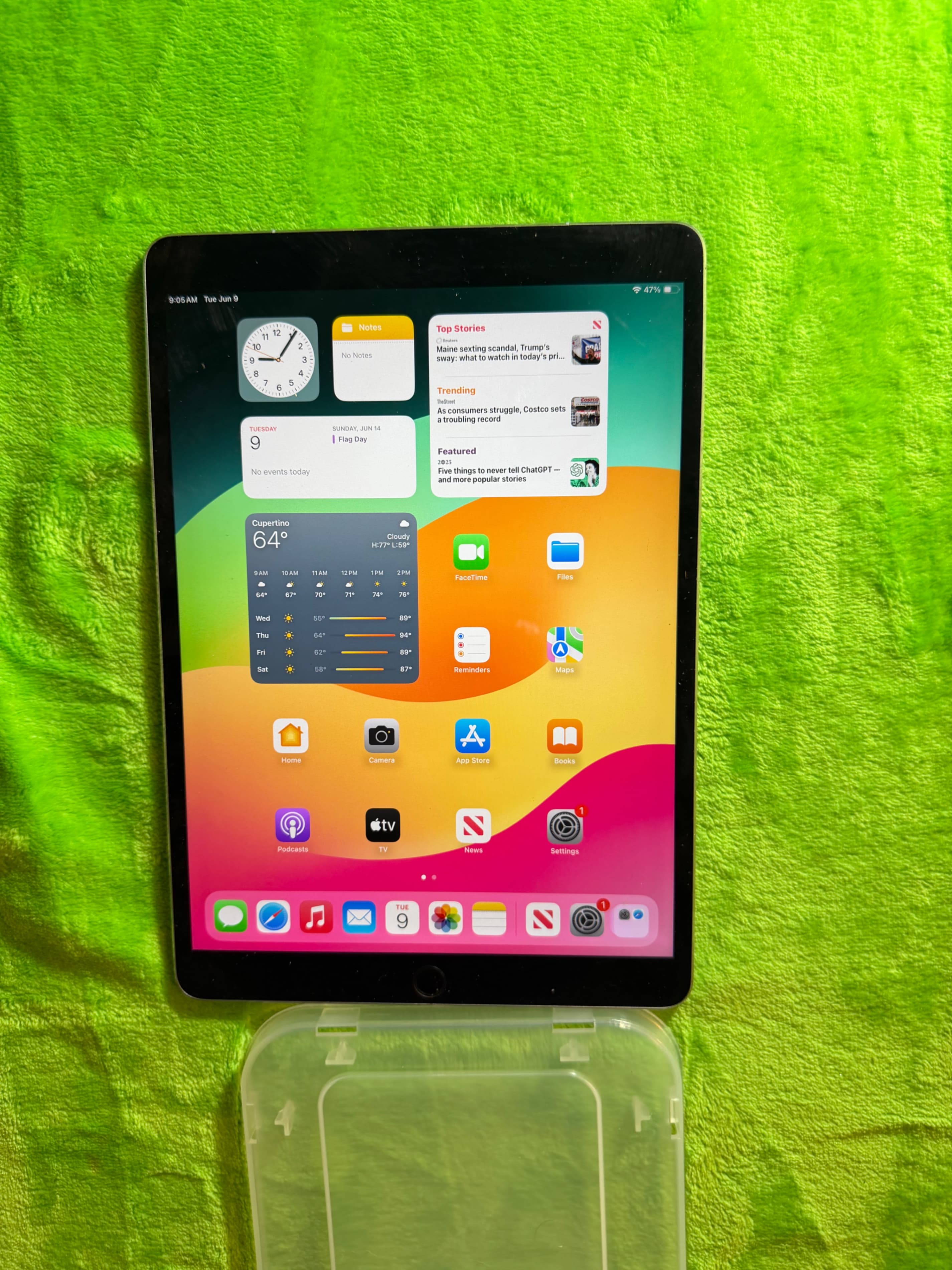 Apple iPad Pro 10.5" 64GB WiFi+Cellular Space Gray MQEY2LL/A iPadOS 16 - Thumbnail 2