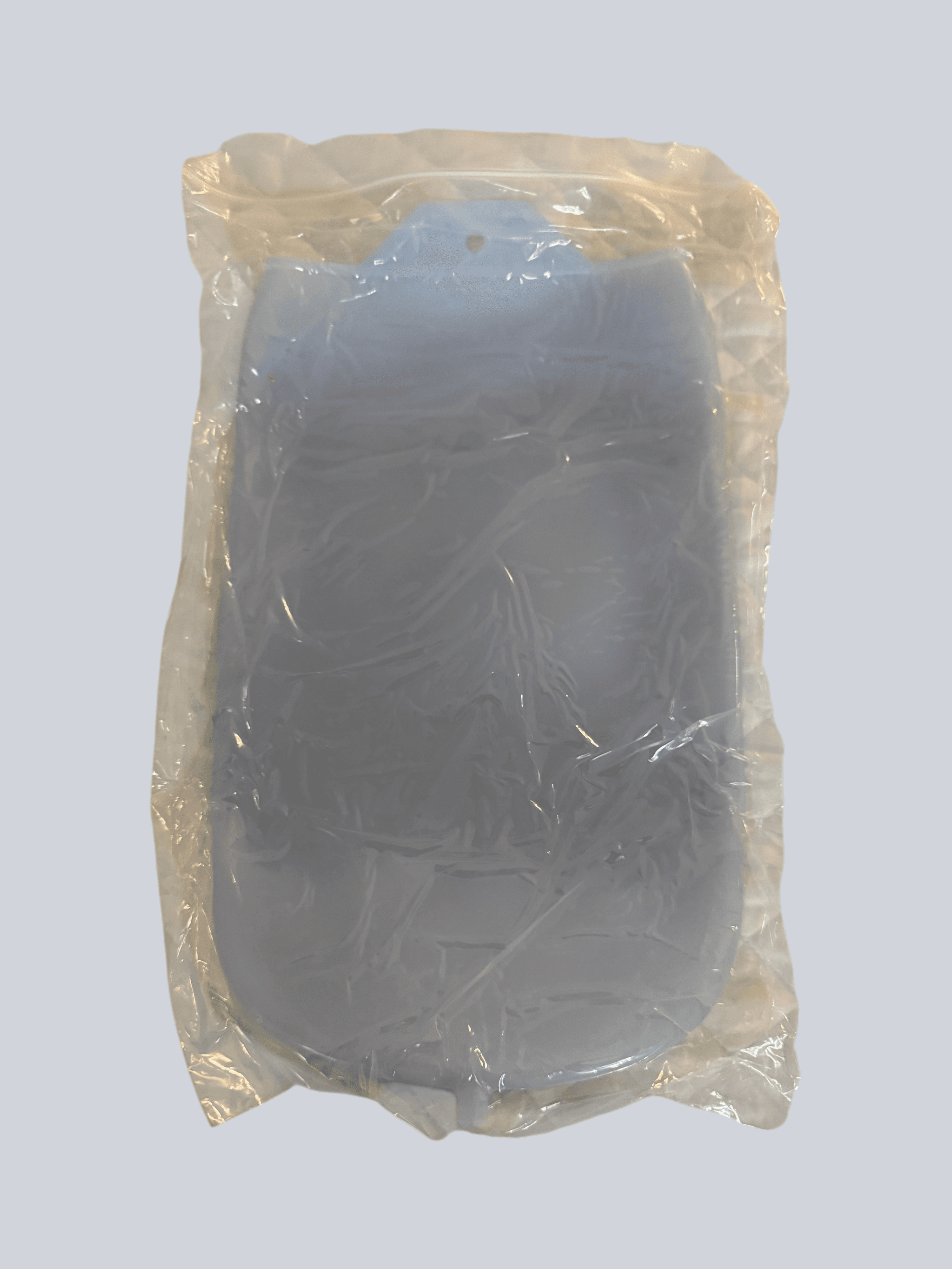 Blue Enema Bag Kit with Hose and Nozzles - Thumbnail 3