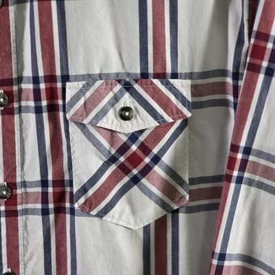 Magellan Outdoors Men's XXL Classic Fit Plaid Long Sleeve Button Down Shirt - Thumbnail 3