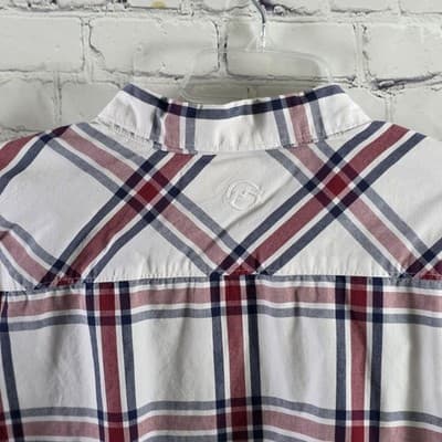 Magellan Outdoors Men's XXL Classic Fit Plaid Long Sleeve Button Down Shirt - Thumbnail 8