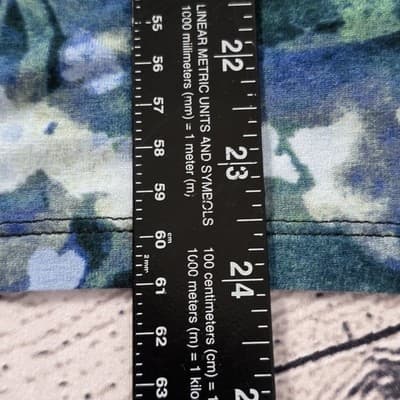 Simply Vera Wang Women’s Medium Black-Blue Floral Print Asymmetrical Blouse - Thumbnail 5