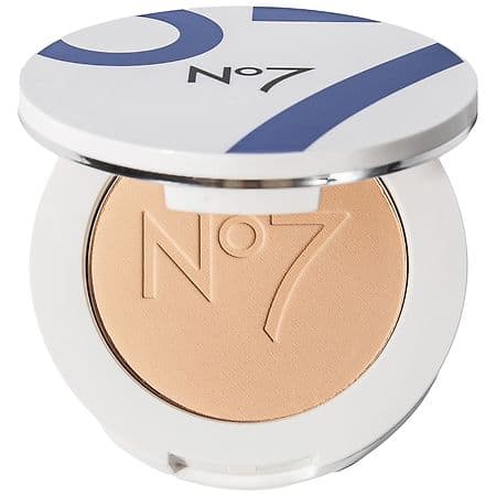 Lift & Luminate Triple Action Pressed Powder - Medium - Thumbnail 4