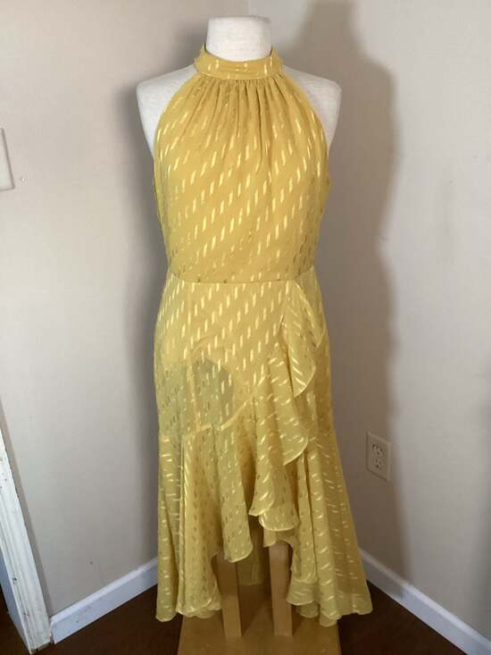 Maison Tara Yellow Metallic Jacquard High-Low Halter Dress Size 12 - Thumbnail 5