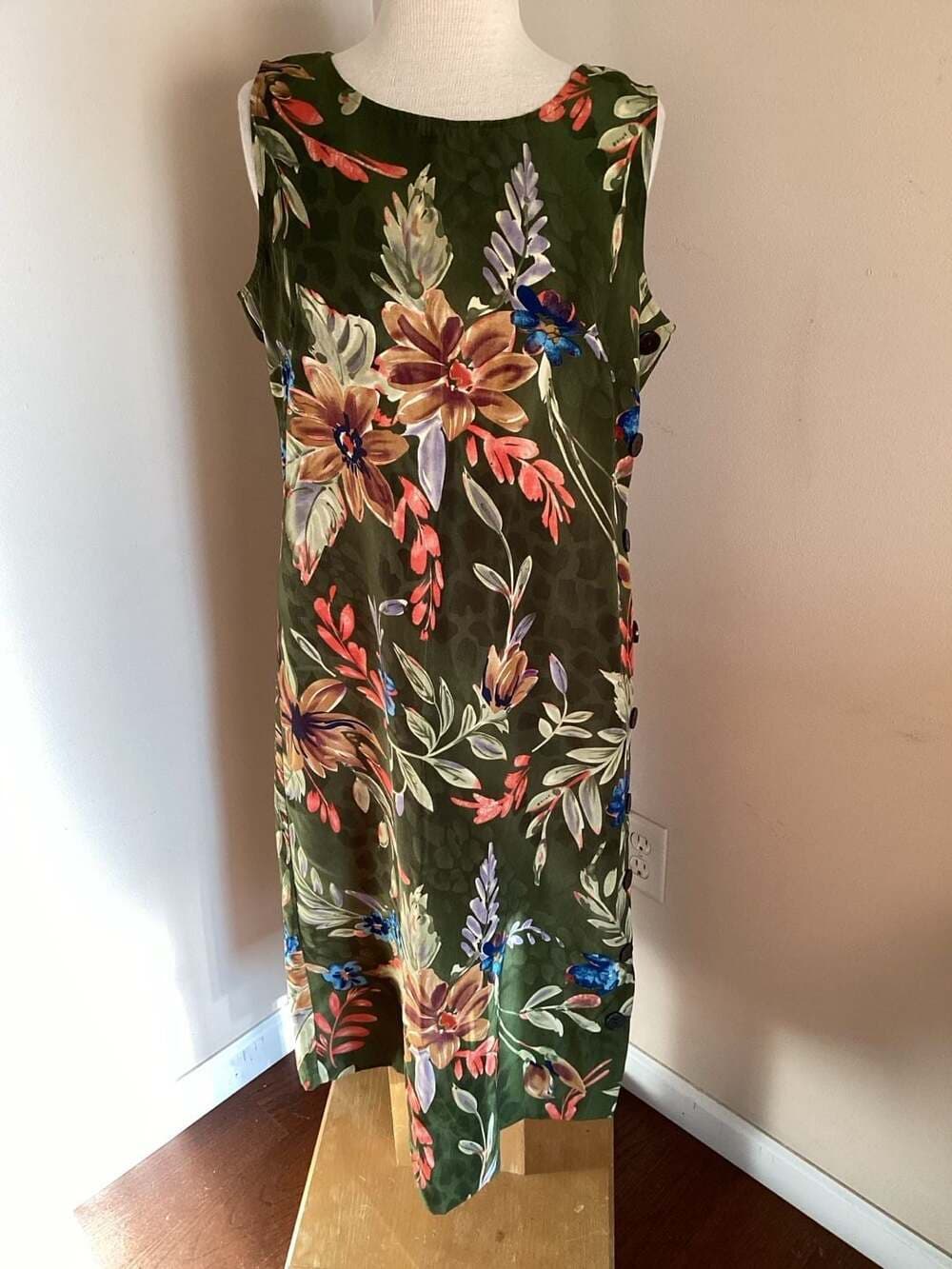 Vintage White Stag Olive Green Floral Sleeveless Midi Dress with Side Buttons Si - Thumbnail 4