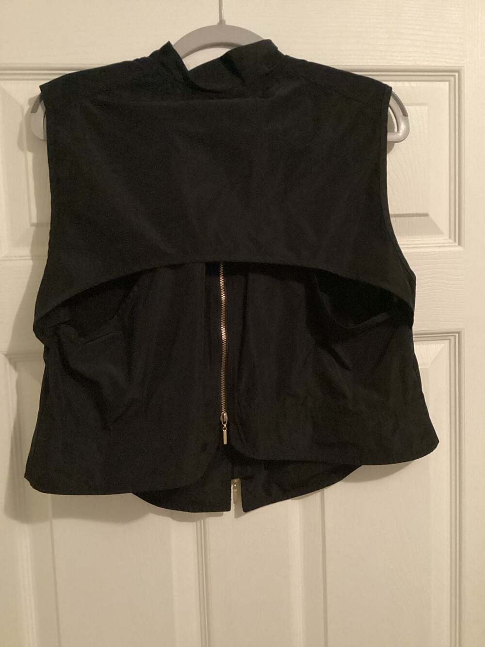 Sun Kim Black Zip-Front Sleeveless Vest Size S - Thumbnail 2