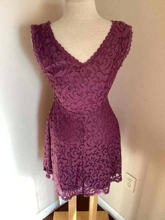Altar'd State Purple Floral Lace Double V-Neck Fit and Flare Mini Dress Size Sma - Thumbnail 4