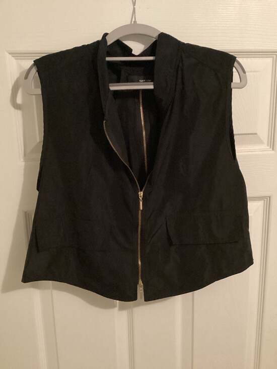 Sun Kim Black Zip-Front Sleeveless Vest Size S - Thumbnail 4