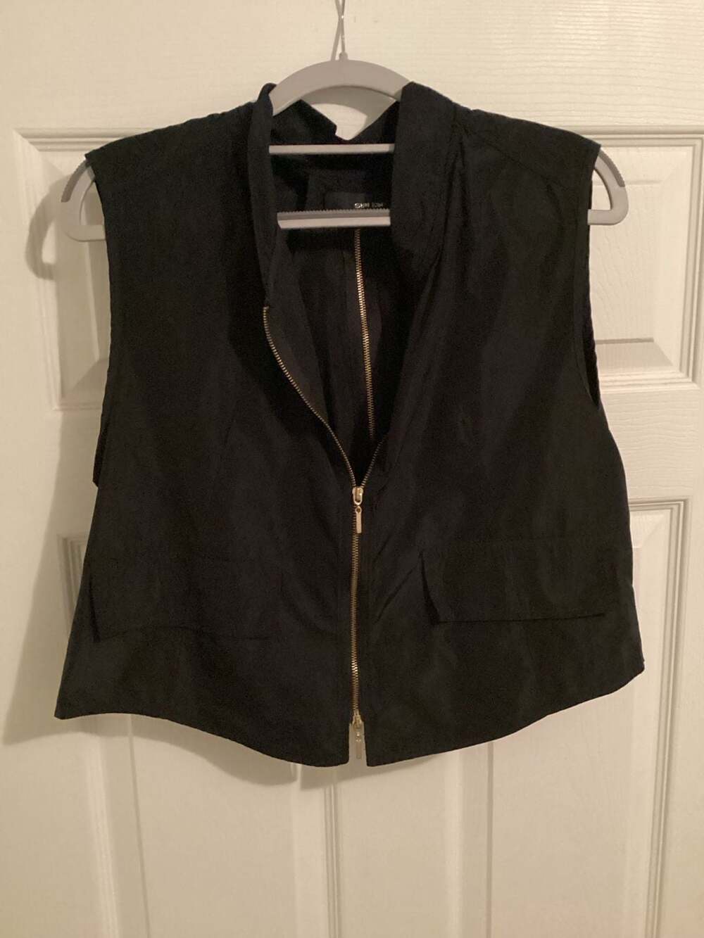 Sun Kim Black Zip-Front Sleeveless Vest Size S - Thumbnail 3