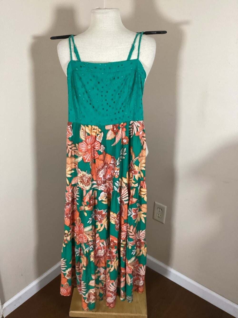 Flying Tomato Size M Green Floral Tiered Maxi Dress - Thumbnail 3