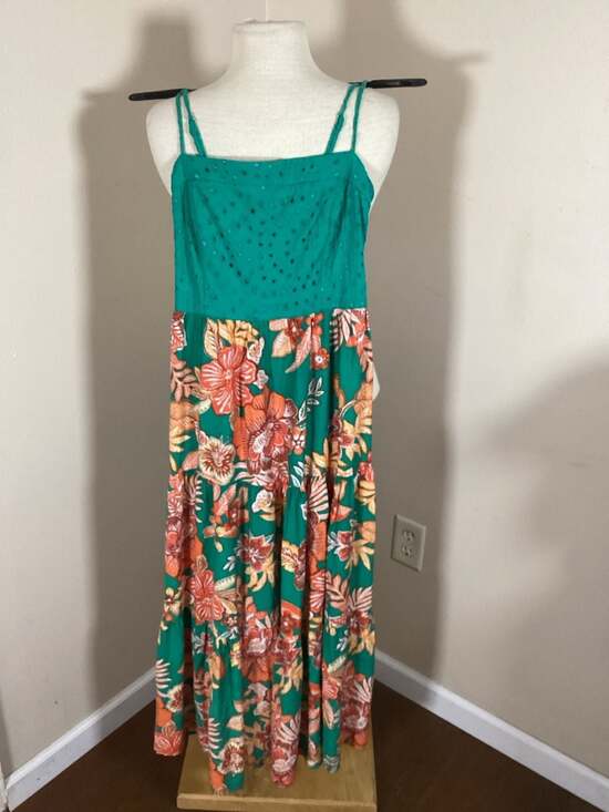 Flying Tomato Size M Green Floral Tiered Maxi Dress - Thumbnail 4