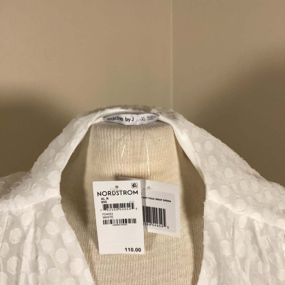 Fraiche by J White Swiss Dot Jacquard Faux Wrap Dress - Thumbnail 2