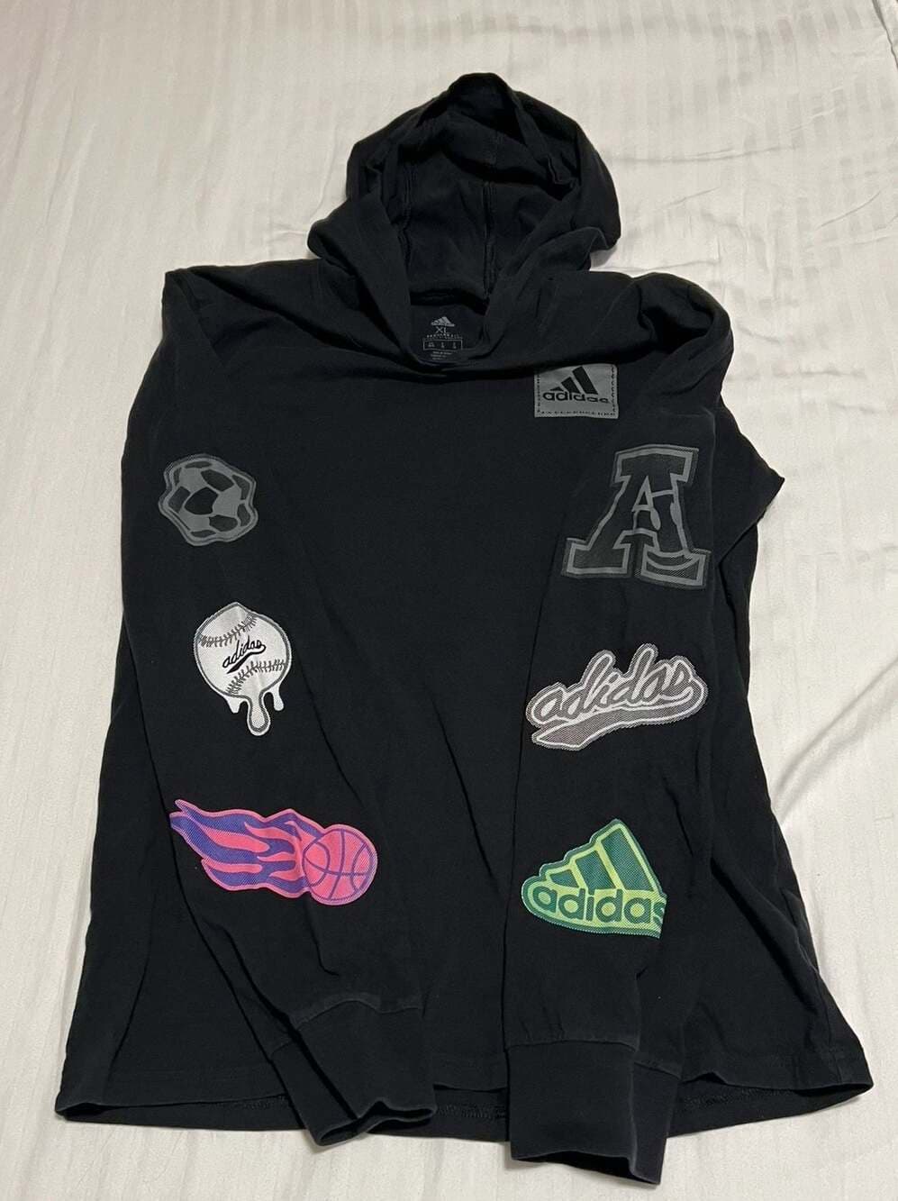 adidas Girls XL (18/20) Black Hooded Graphic Tee with Multi-Sport Sleeve Patches - Thumbnail 3