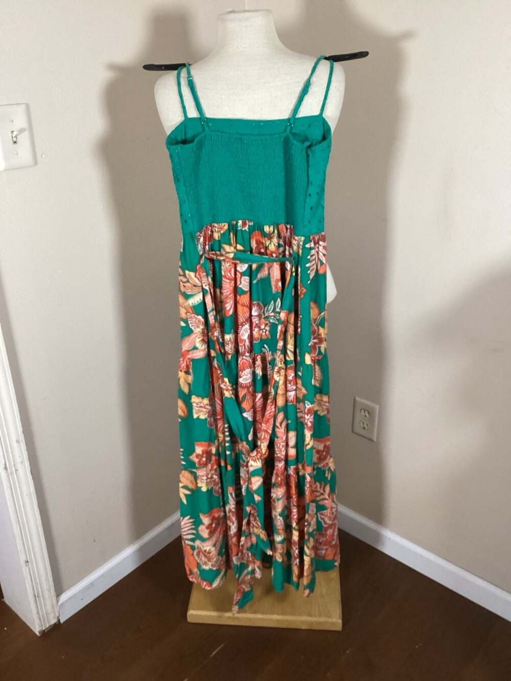 Flying Tomato Size M Green Floral Tiered Maxi Dress - Thumbnail 2