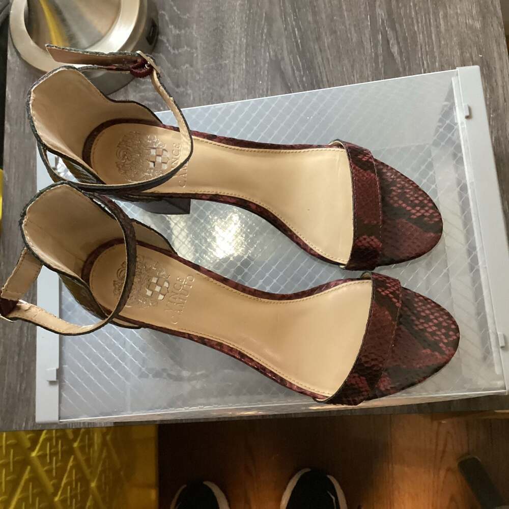 Vince Camuto Beah Block Heel Ankle Strap Sandals in Red Snakeskin - Thumbnail 4