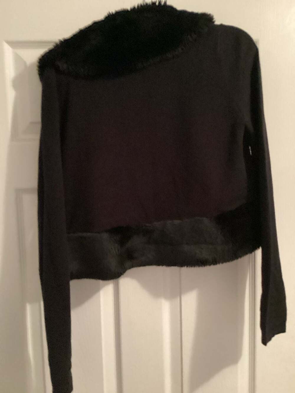White House Black Market Faux Fur Trim Cardigan Size L - Thumbnail 2