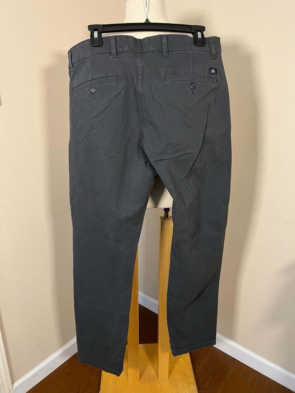 Dockers Smart 360 Flex Athletic Taper Fit Chino Pants Dark Grey Size 33 - Thumbnail 3