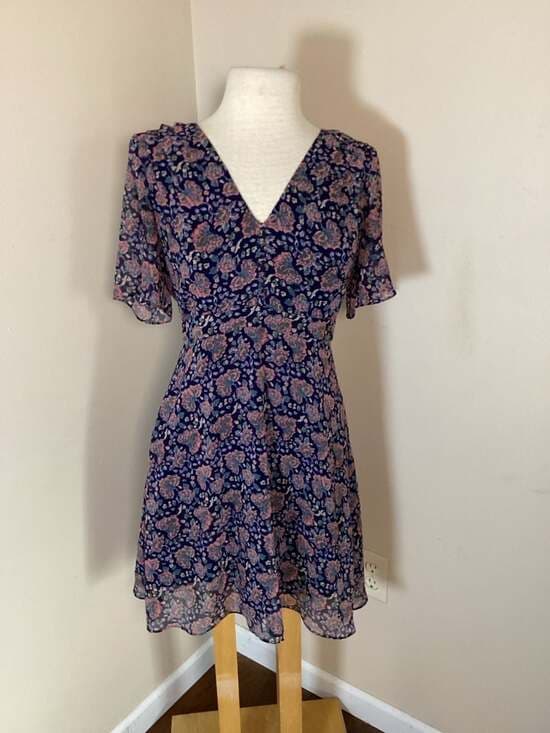 Madewell Floral Print V-Neck Mini Dress Size 4 - Thumbnail 5