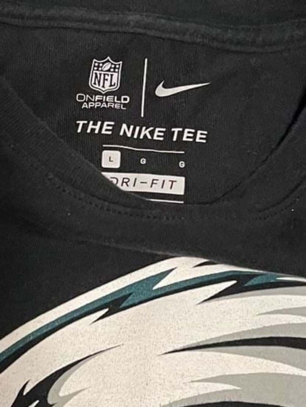Kid’s Nike Philadelphia Eagles Salute to Service Sideline Dri-FIT Long Sleeve T- - Thumbnail 2