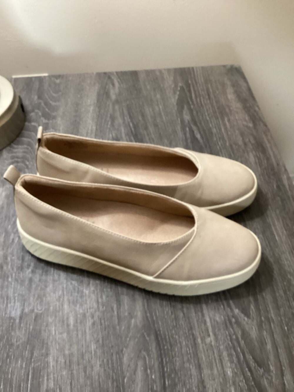 Soul Naturalizer Beige Slip-On Flats Size 7 - Thumbnail 3