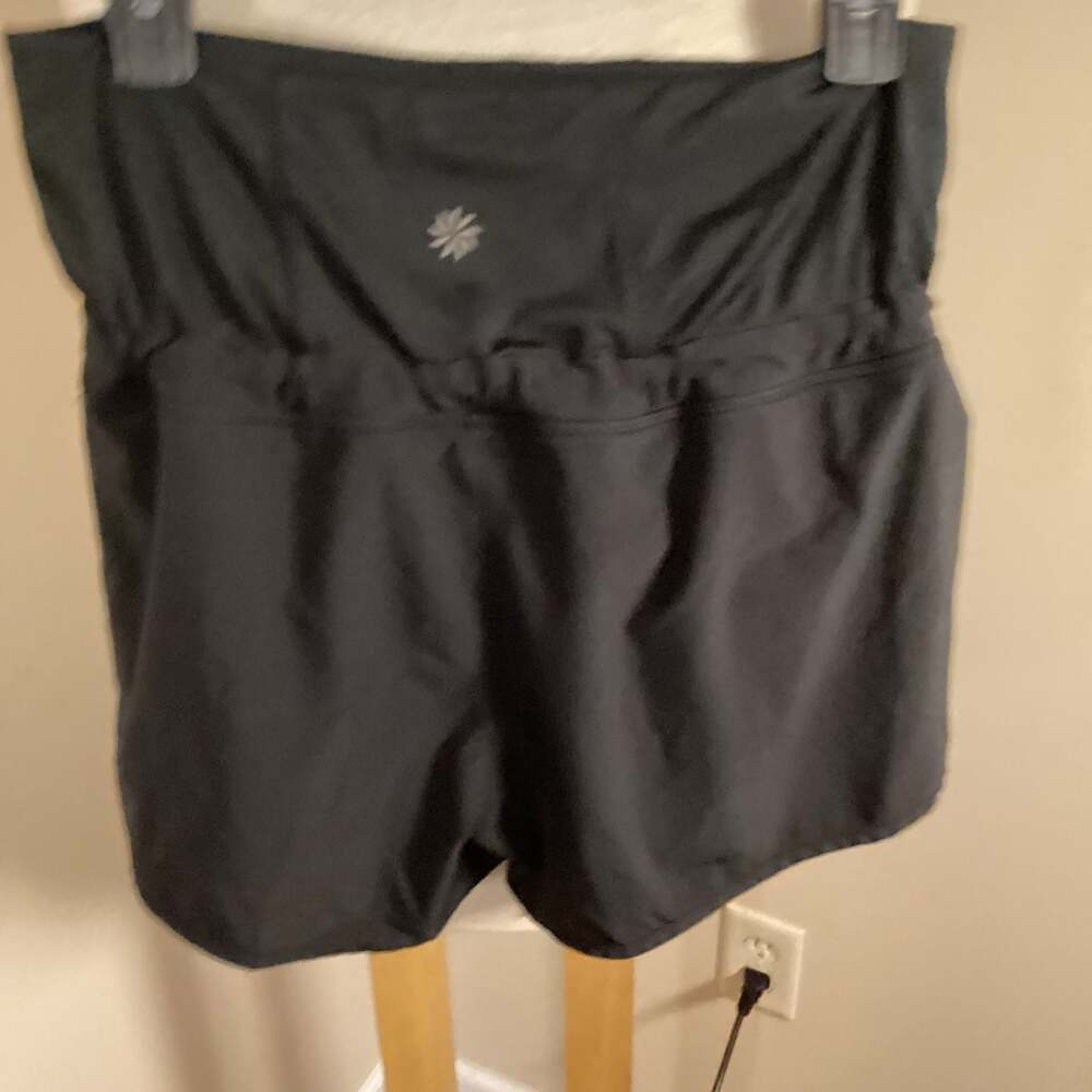Athleta Women's Black High-Waist Drawstring Hiking Shorts - Thumbnail 2