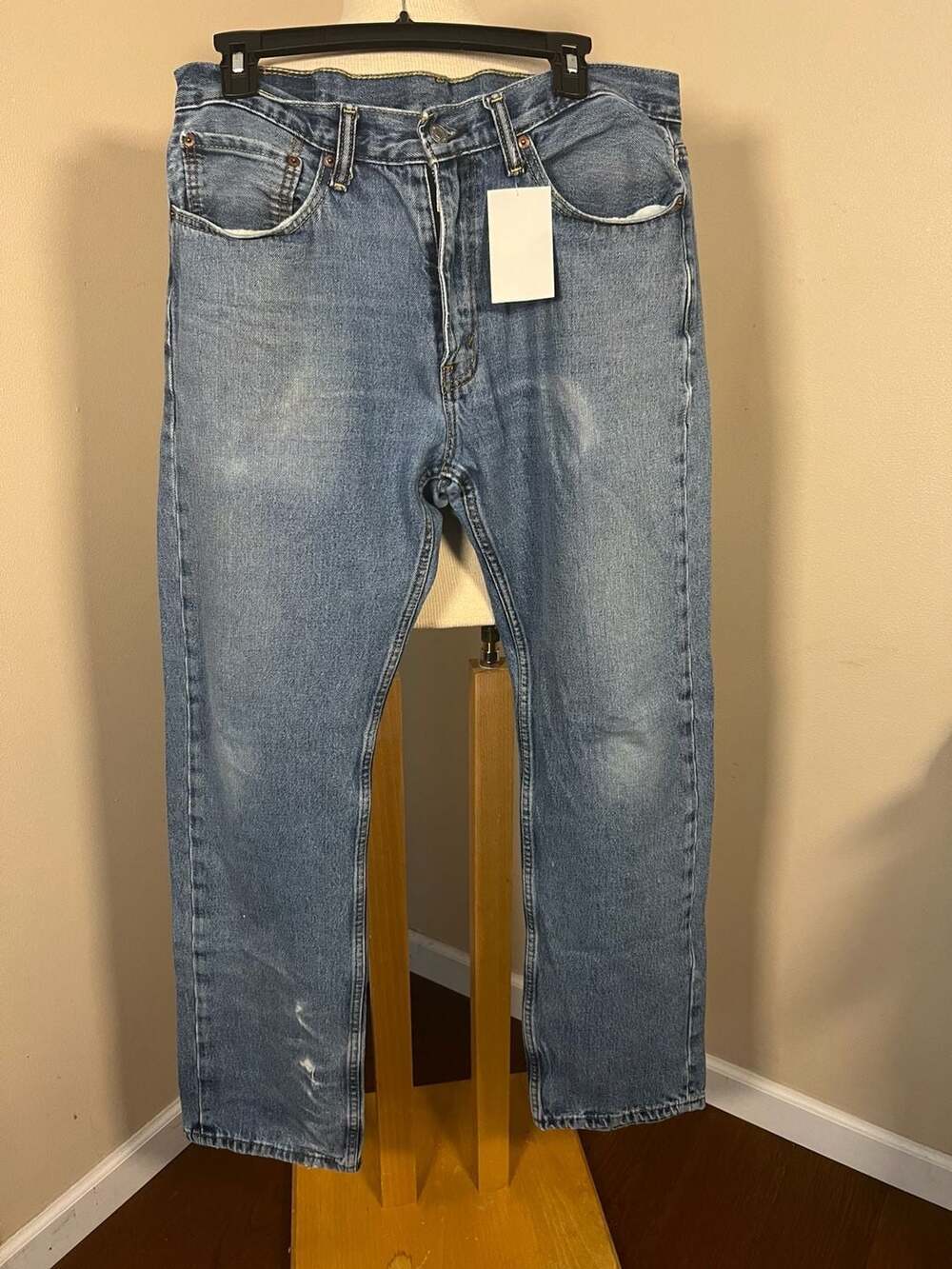 Levi's 505 Regular Fit Straight Leg Jeans W34 L34 Medium Wash Denim - Thumbnail 3