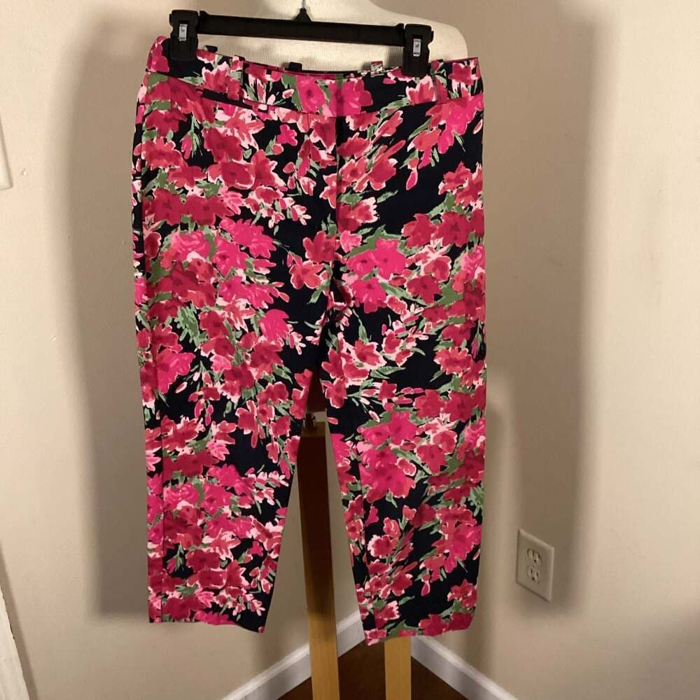 Talbots Petites Floral Print Signature Fit Cropped Chino Pants Size 4p - Thumbnail 3