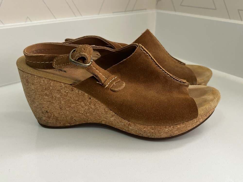 Clarks Elements Brown Suede Cork Wedge Slingback Sandals Size 10M - Thumbnail 5