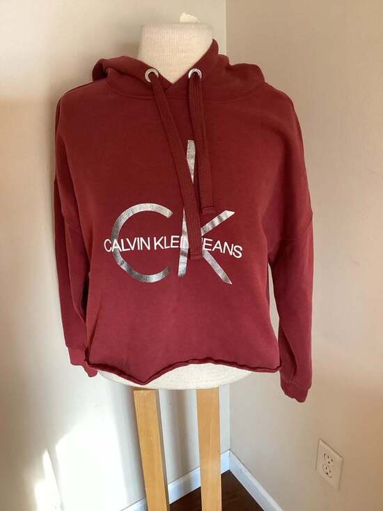 Calvin Klein Jeans Women's Red Sequin Monogram Logo Cropped Hoodie Size M - Thumbnail 4