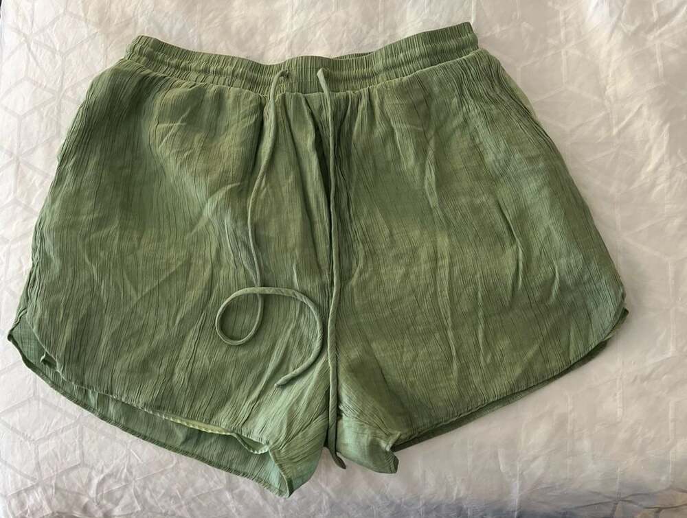 Sage The Label Olive Green Crinkled Drawstring Elastic Waist Shorts - Thumbnail 3