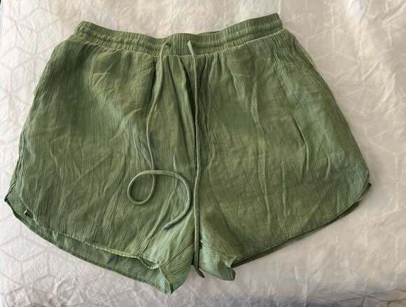 Sage The Label Olive Green Crinkled Drawstring Elastic Waist Shorts - Thumbnail 4