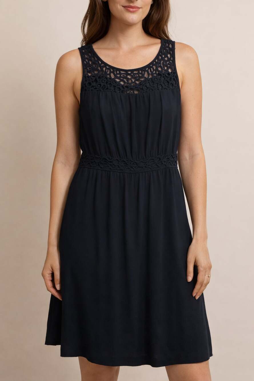 HD in Paris Anthropologie Black Lace-Yoke Sleeveless Dress - Thumbnail 4