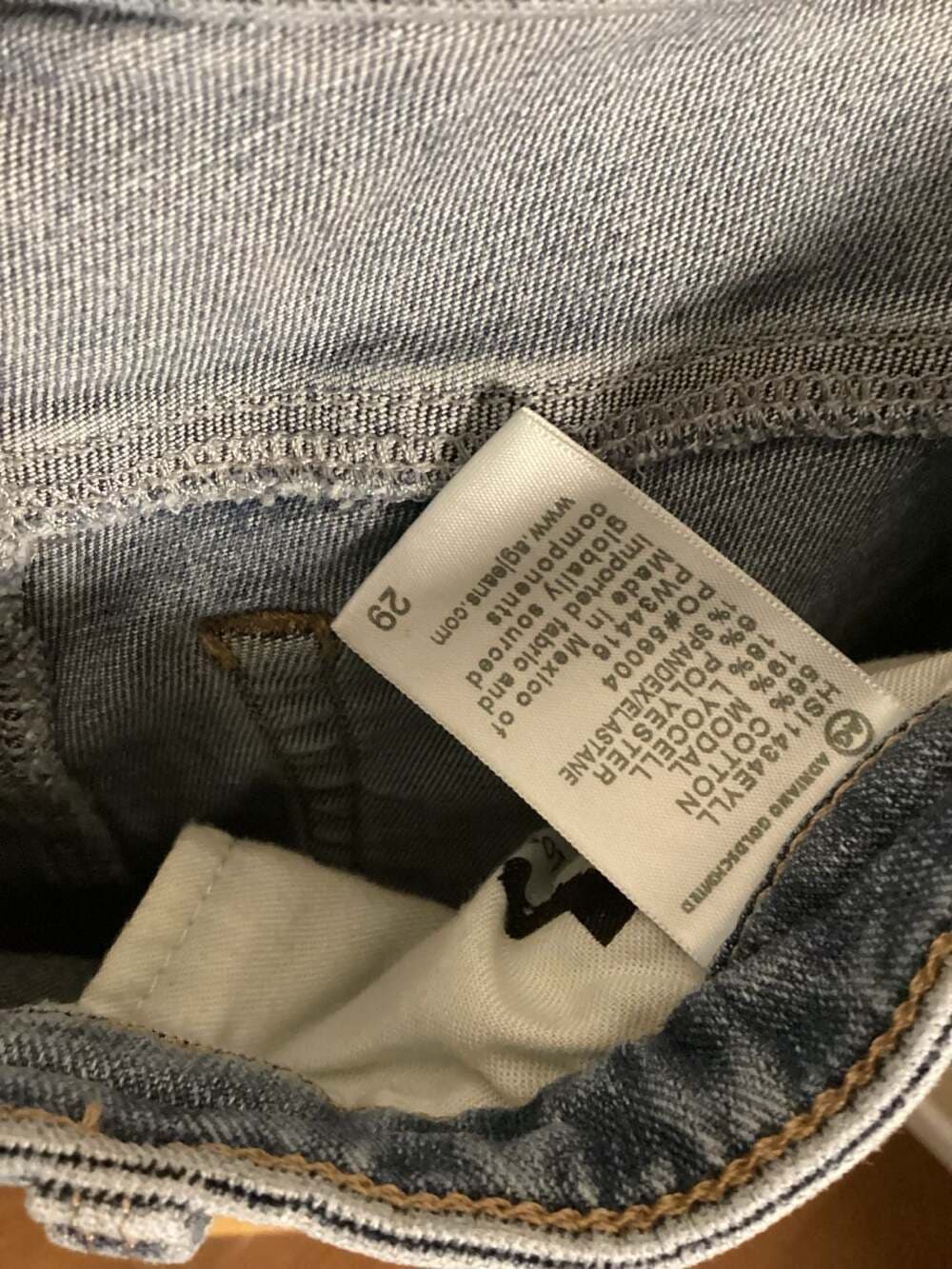 AG Adriano Goldschmied Prima Mid-Rise Cigarette Leg Jeans in 2Y-Lush - Thumbnail 2