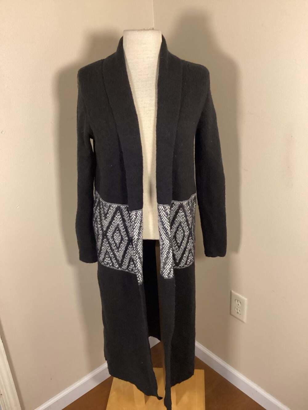 Bobeau Diamond Print Shawl Collar Longline Cardigan - Thumbnail 3