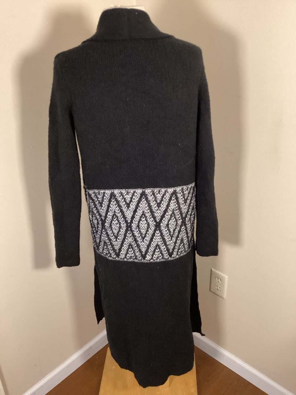 Bobeau Diamond Print Shawl Collar Longline Cardigan - Thumbnail 2
