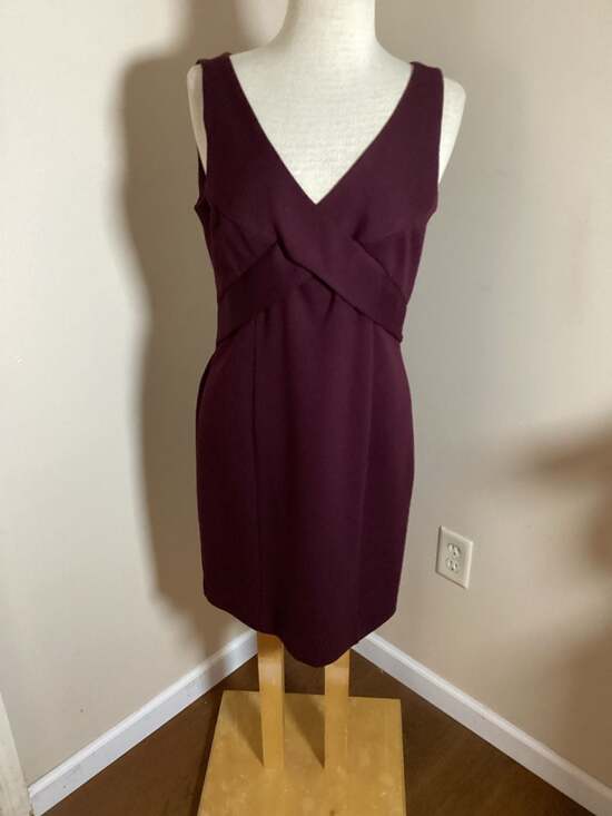 Amy Matto New York V-Neck Criss Cross Waist Sheath Dress Burgandy Size 10 - Thumbnail 4