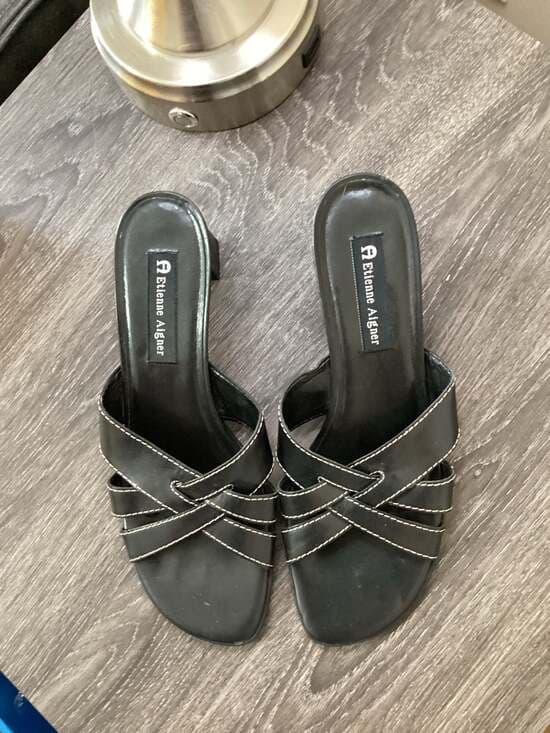Etienne Aigner Black Leather Contrast Stitch Block Heel Mules Size 8.5M - Thumbnail 5