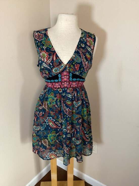 Flying Tomato Paisley Print Sleeveless Dress Size Medium - Thumbnail 4