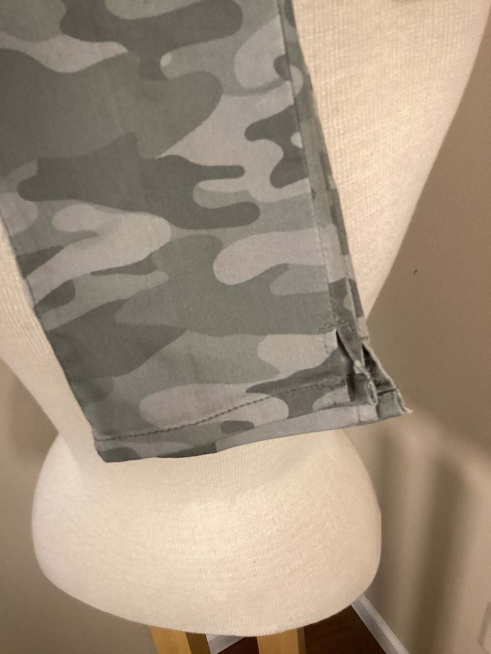 Wit & Wisdom Ab-Solution High Waist Camo Ankle Skinny Pants Size 2 - Thumbnail 3