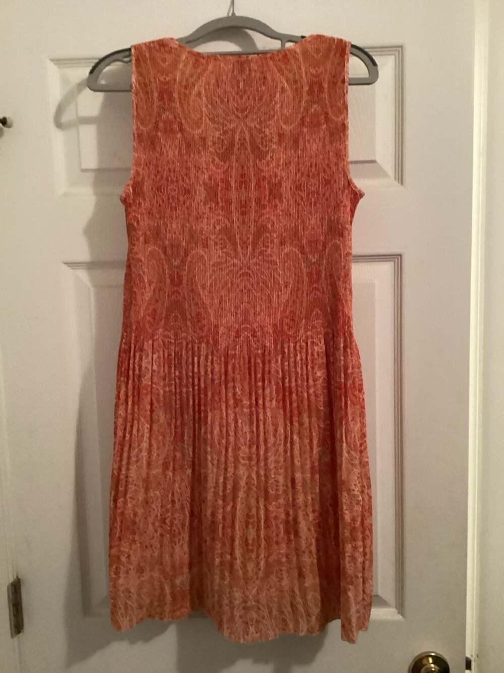Love and Delancey Sleeveless Pleated Paisley Dress Size S - Thumbnail 2