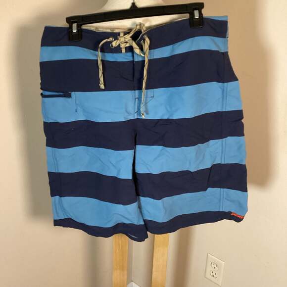 Patagonia Striped Board Shorts Size 33 - Thumbnail 5