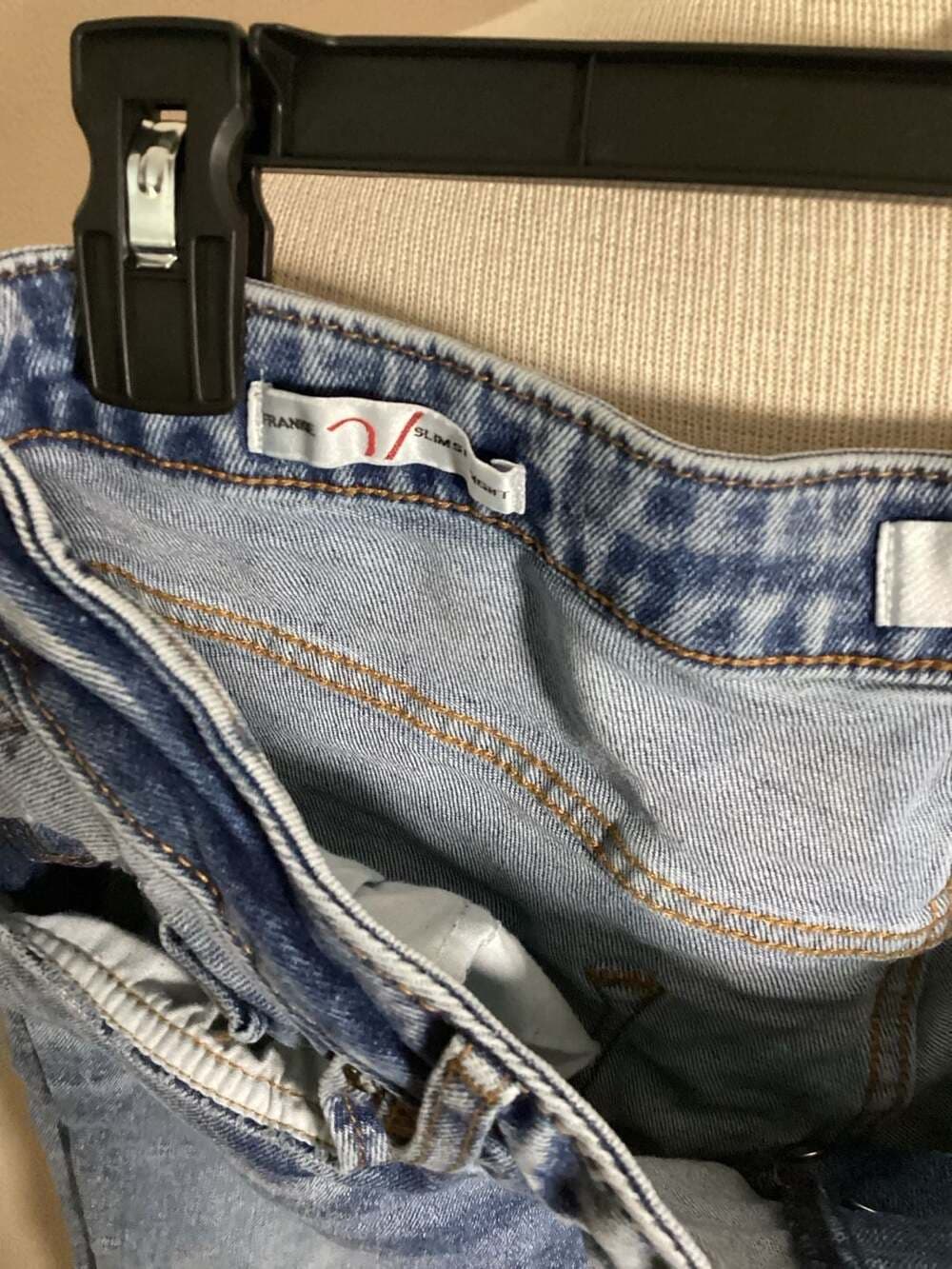 Vigoss Frankie Slim Straight Distressed Jeans Size 31 - Thumbnail 3