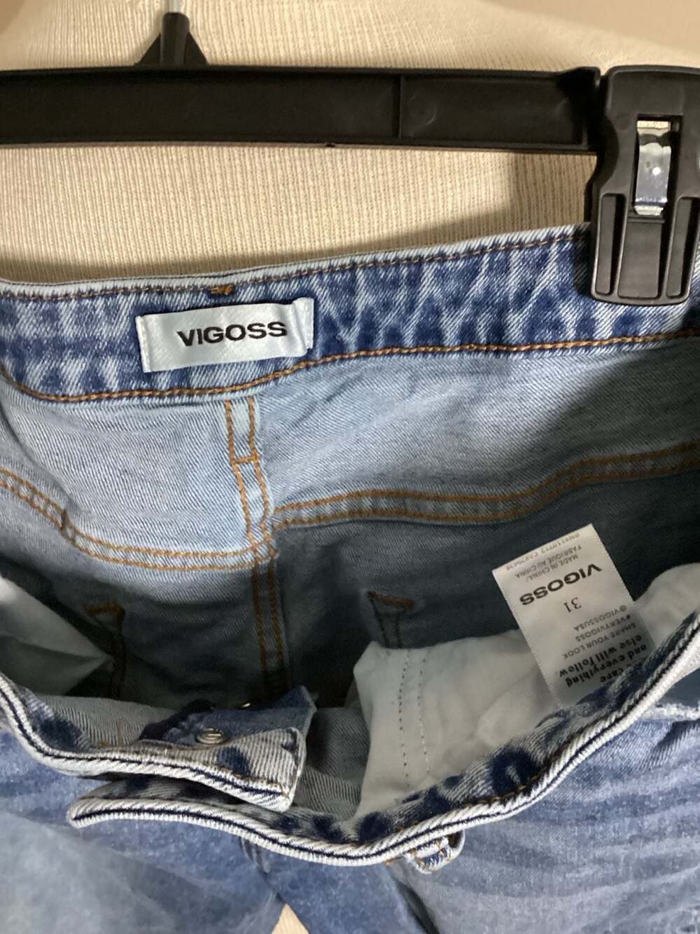 Vigoss Frankie Slim Straight Distressed Jeans Size 31 - Thumbnail 2