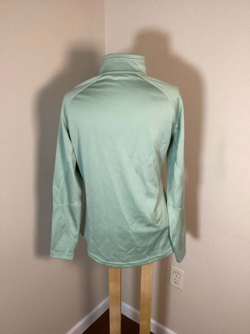 The North Face Women's Asymmetrical Zip Pullover Light Green Size L/G - Thumbnail 2