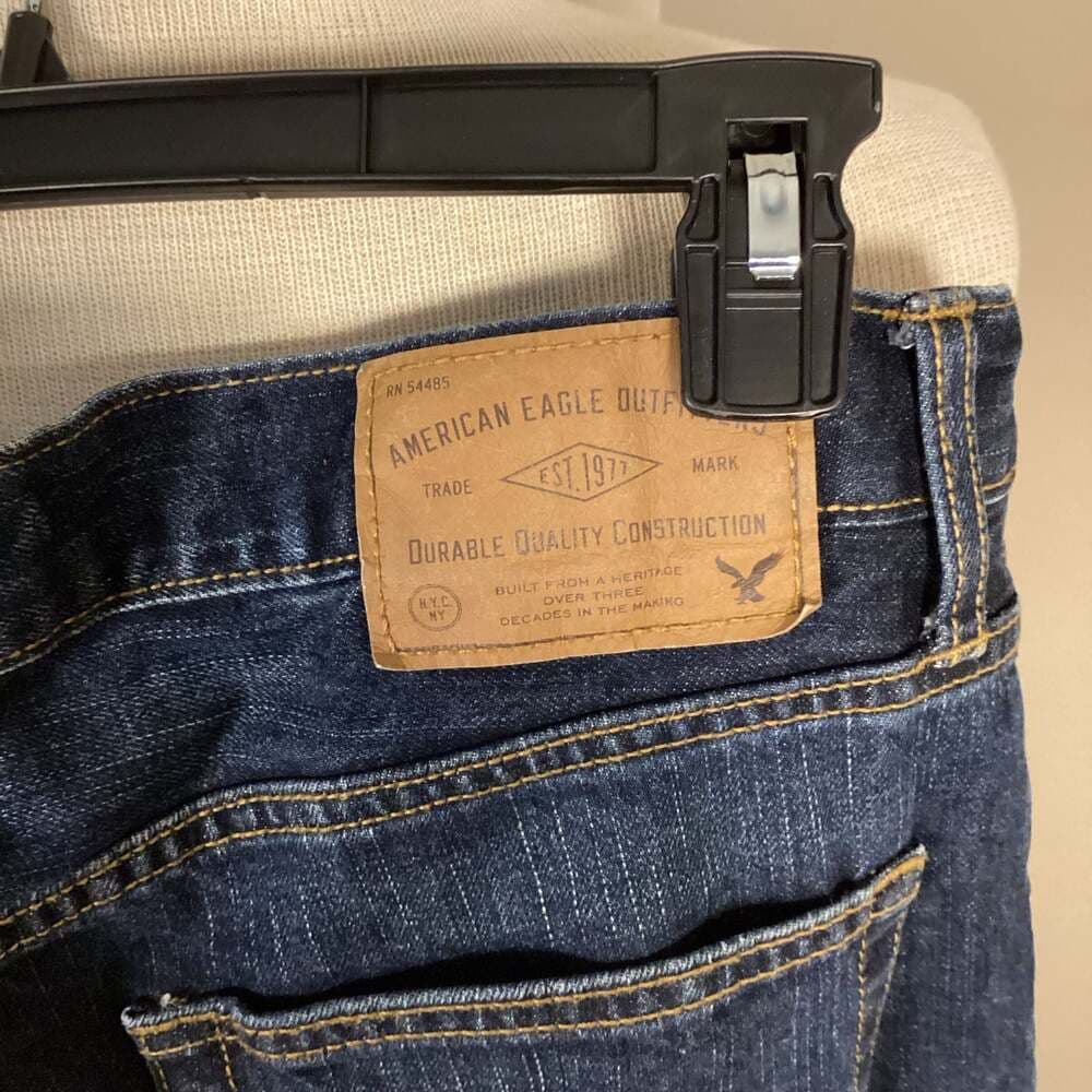 American Eagle Outfitters Men's Dark Wash Straight Leg Jeans Size 34x36 - Thumbnail 4